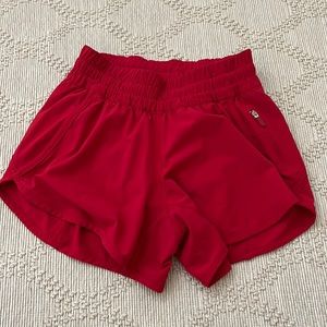 Lululemon Tracker short size 4